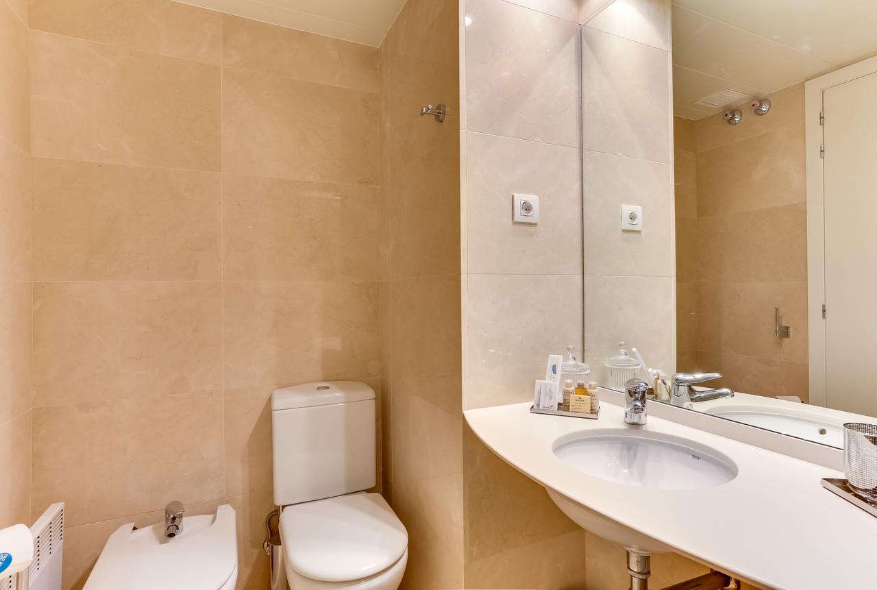 Apartamento Sweett - Calabria Barcelona Exterior foto