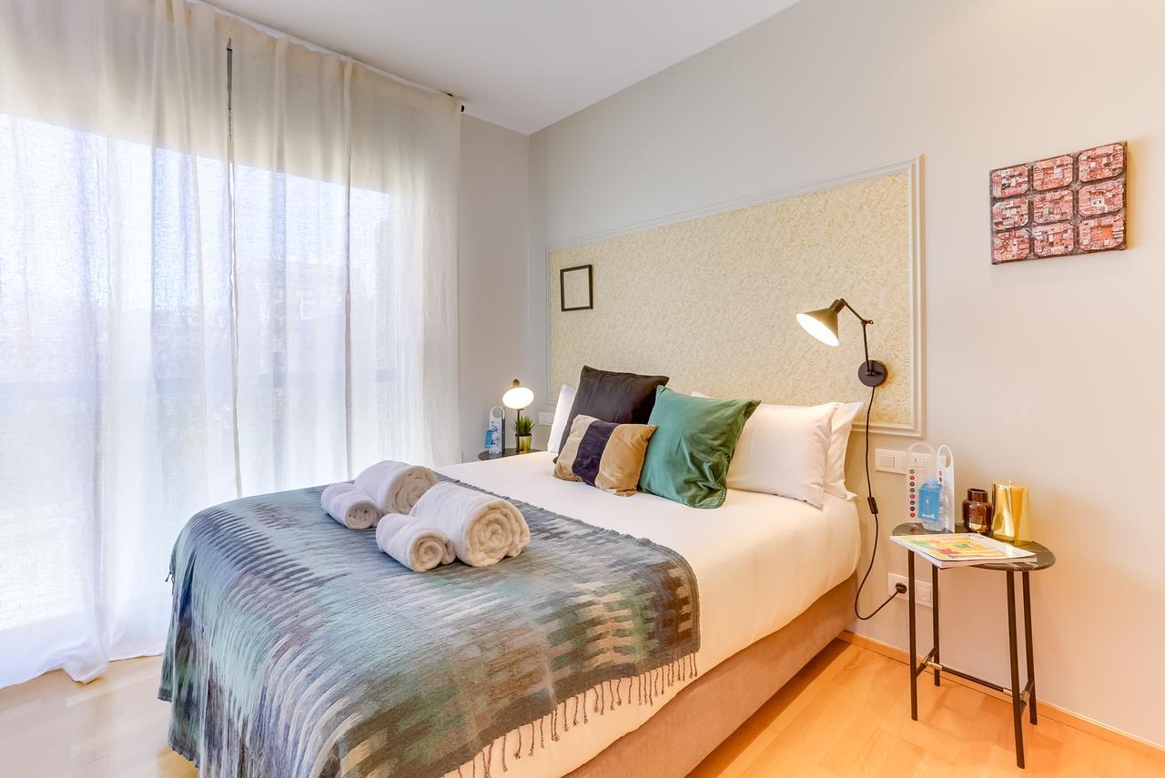 Apartamento Sweett - Calabria Barcelona Exterior foto